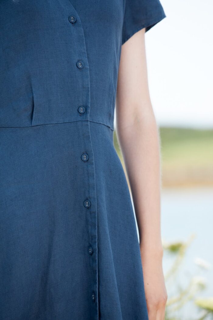Seasalt Cornwall Lněné šaty Carved Wood modré