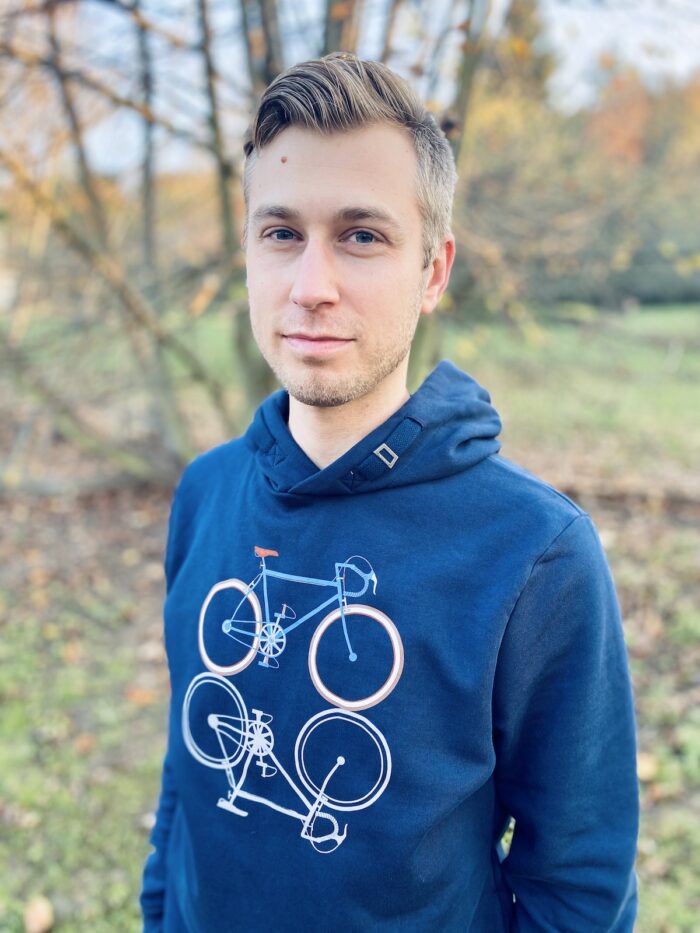 Greenbomb Mikina s kapucí Bike Shape modrá